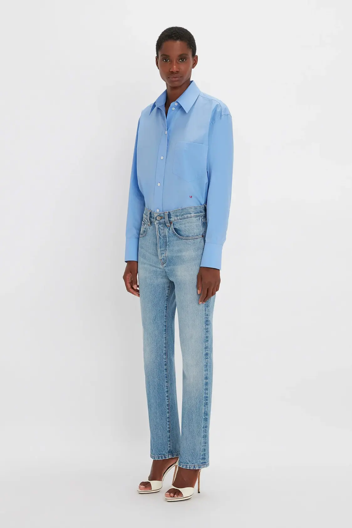 Button Detail Cropped Shirt In Rose Quartz - Image 4